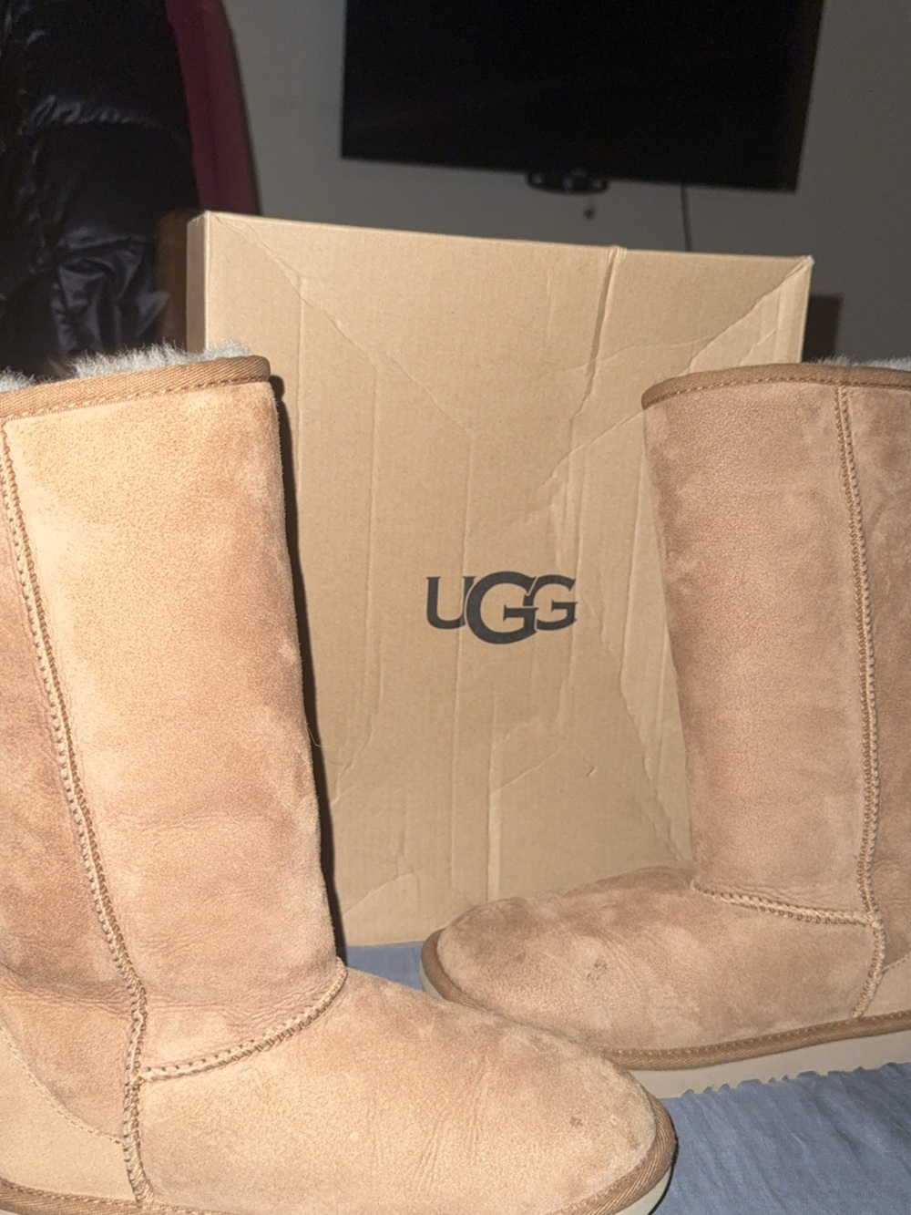 UGG Kids Chestnut Tan Classic Shearling Boots
